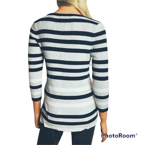 Basic Striped 3/4 Sleeve Sweater - Picture 2 of 6